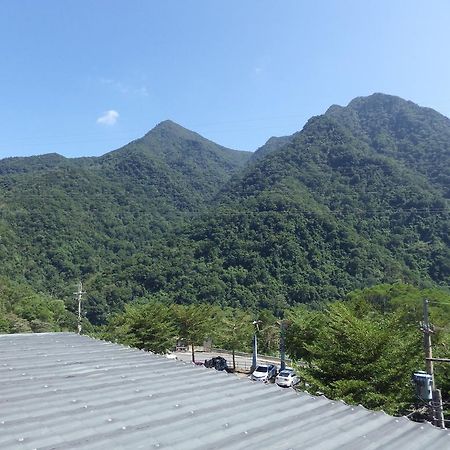 乌来驿站酒店 外观 照片